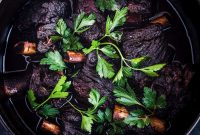 Red Wine–Braised Short Ribs with Red Wine Sauce and Rosemary