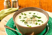Brown Butter Cauliflower Soup Recipe with Crispy Garlic Crumbs