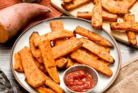 Crispy Seasoned Sweet Potato Wedges from the Air Fryer