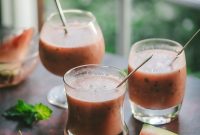 32 Refreshing Vodka Cocktails for Summer Parties