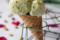Creamy No-Churn Pistachio Ice Cream Recipe