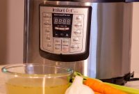 Rich Homemade Chicken Broth in Instant Pot: Quick Recipe