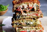 Tomato, Feta & Spinach Grilled Cheese Sandwich Recipe