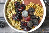 Cherry Berry Smoothie Bowl Recipe for Quick Refreshing Breakfast