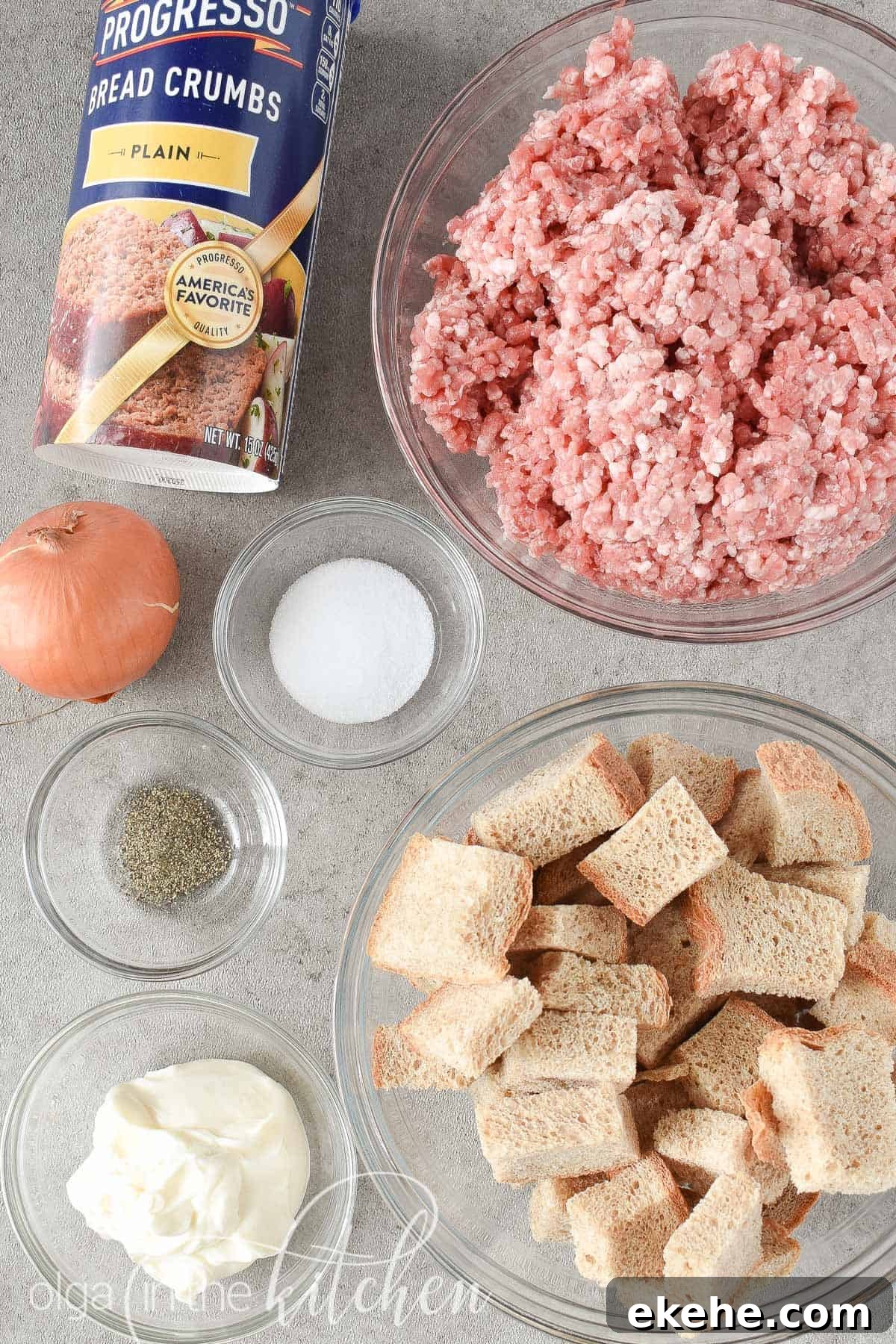 Ukrainian Pork Meatballs (kotlety) are perfectly tender and hearty and you will love that these are oven baked. | olgainthekitchen.com