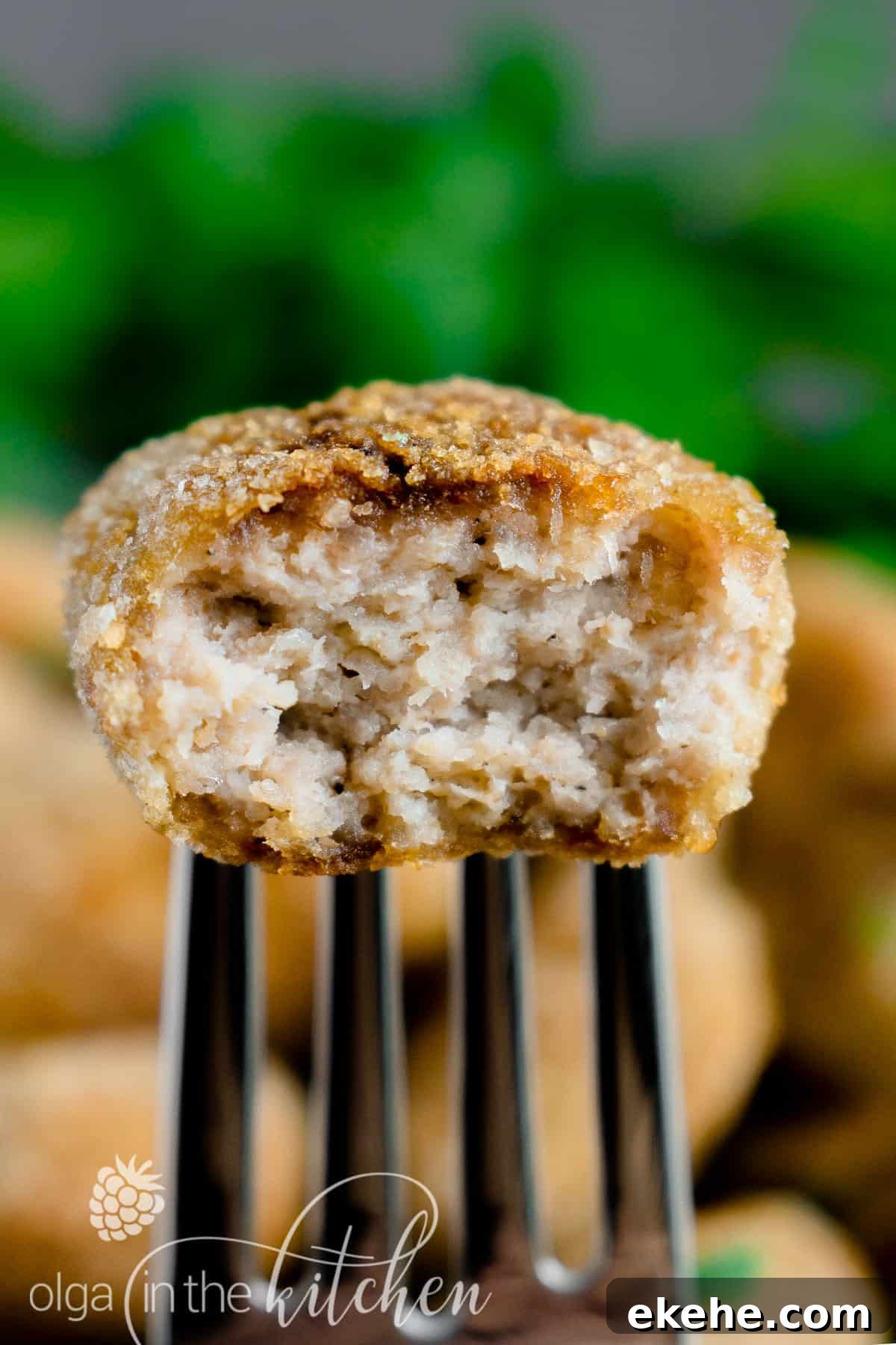 Ukrainian Pork Meatballs (kotlety) are perfectly tender and hearty and you will love that these are oven baked. | olgainthekitchen.com