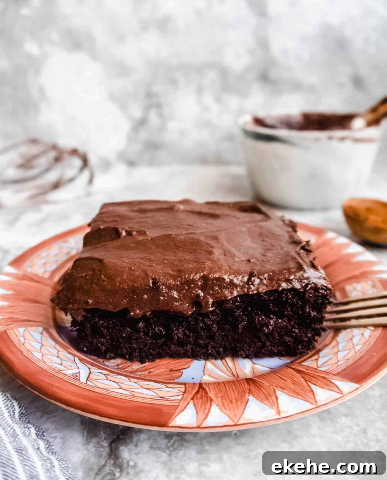 Paleo Single Layer Chocolate Cake with Chocolate Frosting (Dairy-free, GF) | Perchance to Cook, www.perchancetocook.com