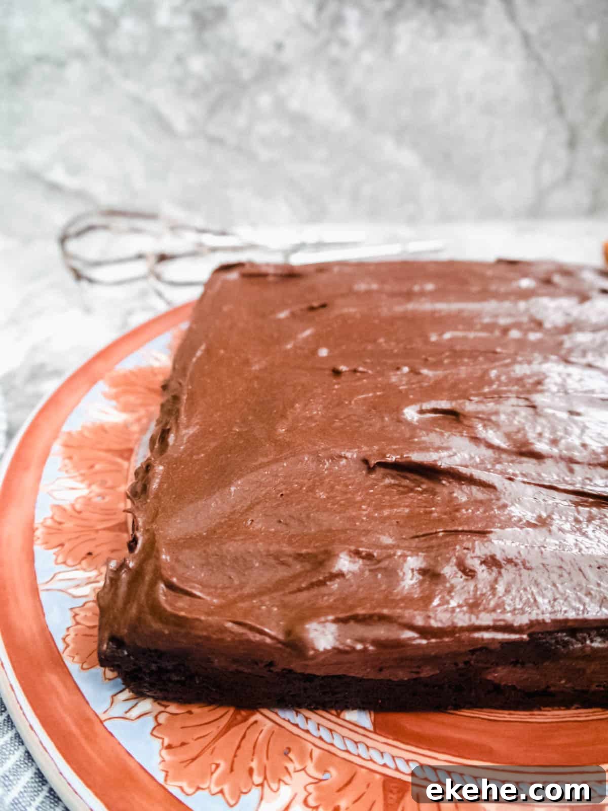 Paleo Single Layer Chocolate Cake with Chocolate Frosting (Dairy-free, GF) | Perchance to Cook, www.perchancetocook.com