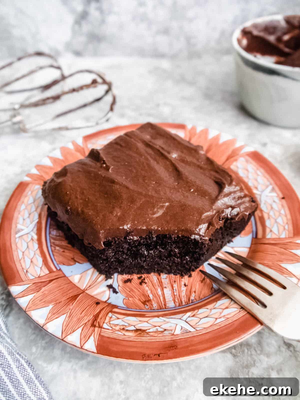 Paleo Single Layer Chocolate Cake with Chocolate Frosting (Dairy-free, GF) | Perchance to Cook, www.perchancetocook.com
