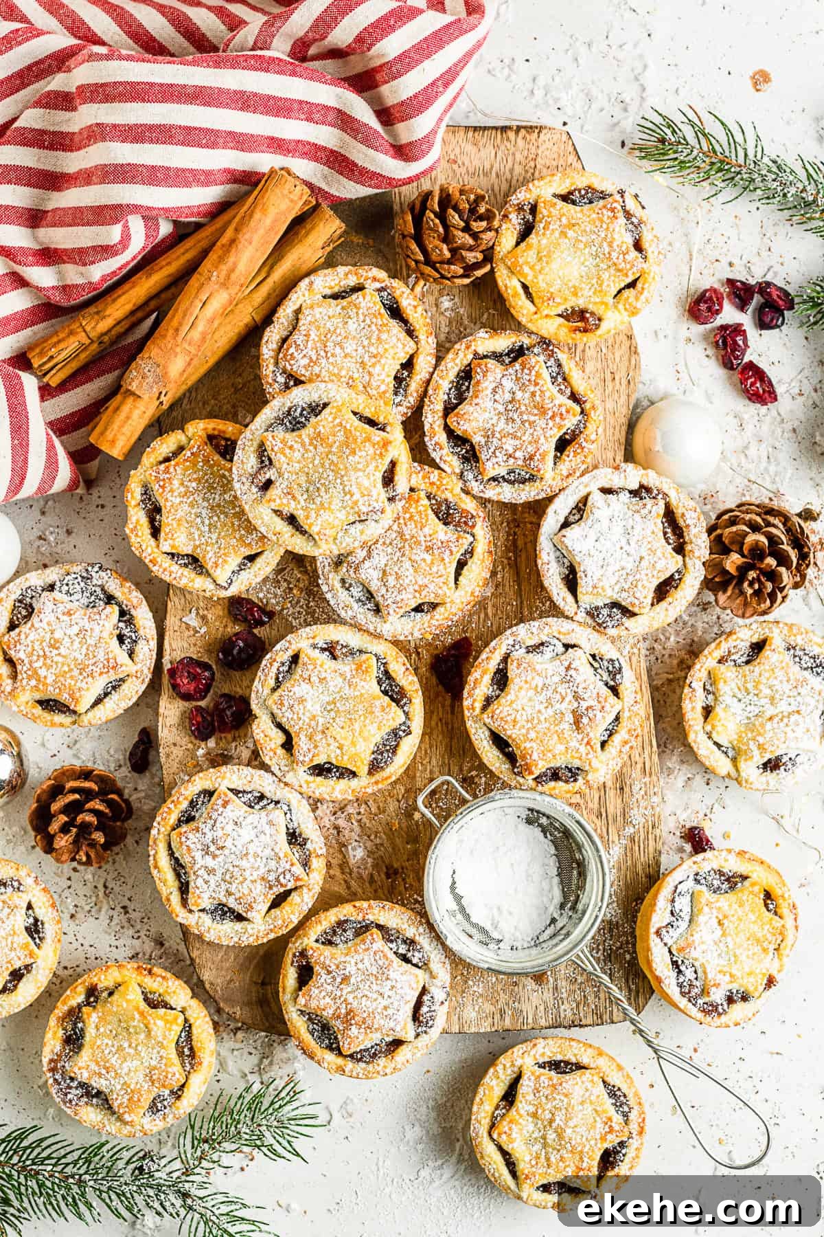 Mini Mincemeat Pies on a serving board. 