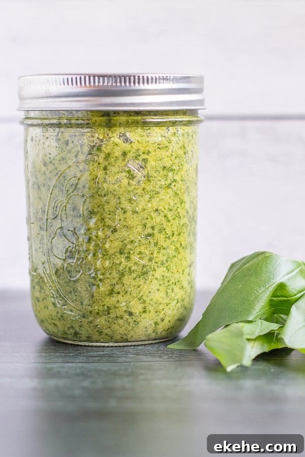 How to Make Classic Pesto 2