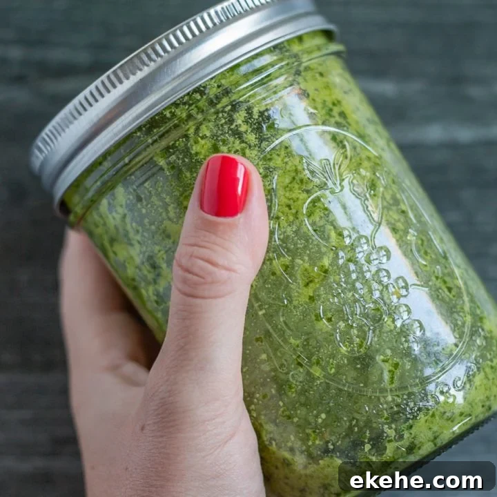 How to Make Classic Pesto 3