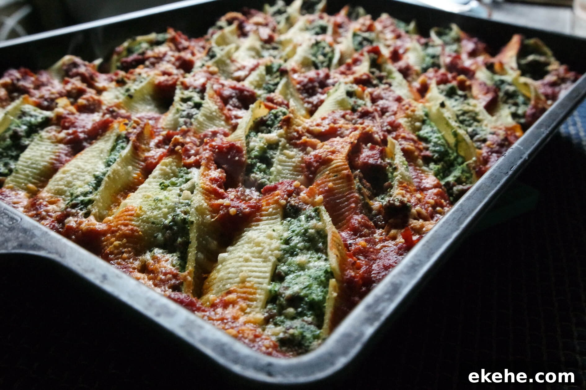 stuffed shells with meat, ricotta and spinach
