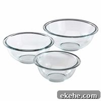 Pyrex Glass Mixing Bowl Set (3-Piece)