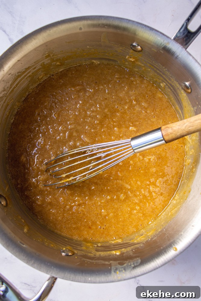 sticky caramel topping