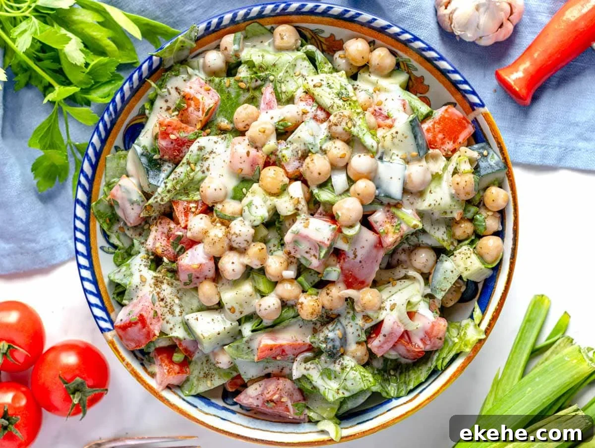 Tahini salad with chickpeas